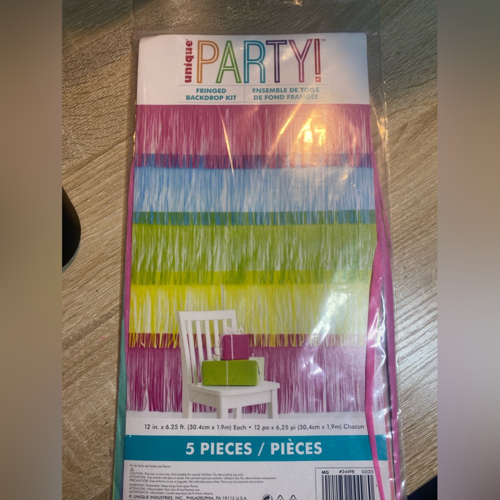 3 pack: fringed backdrop